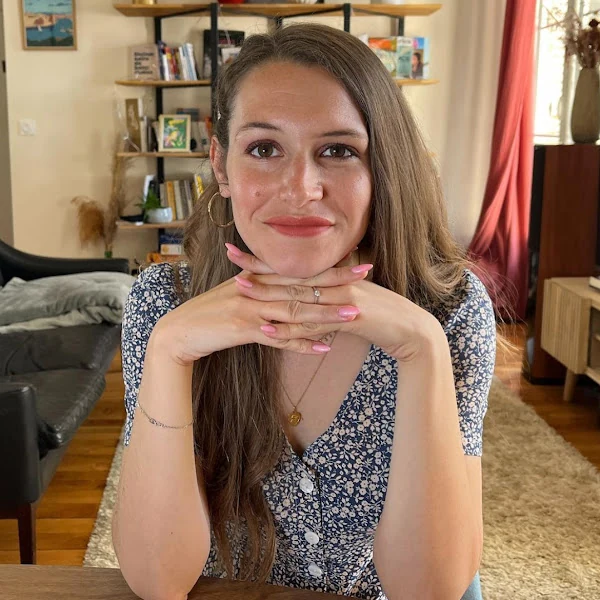 Elisabeth, professeure de français